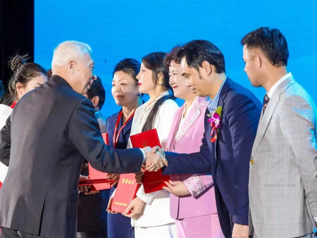 1638924813285022800.jpg 微信圖片_20211208084319.jpg